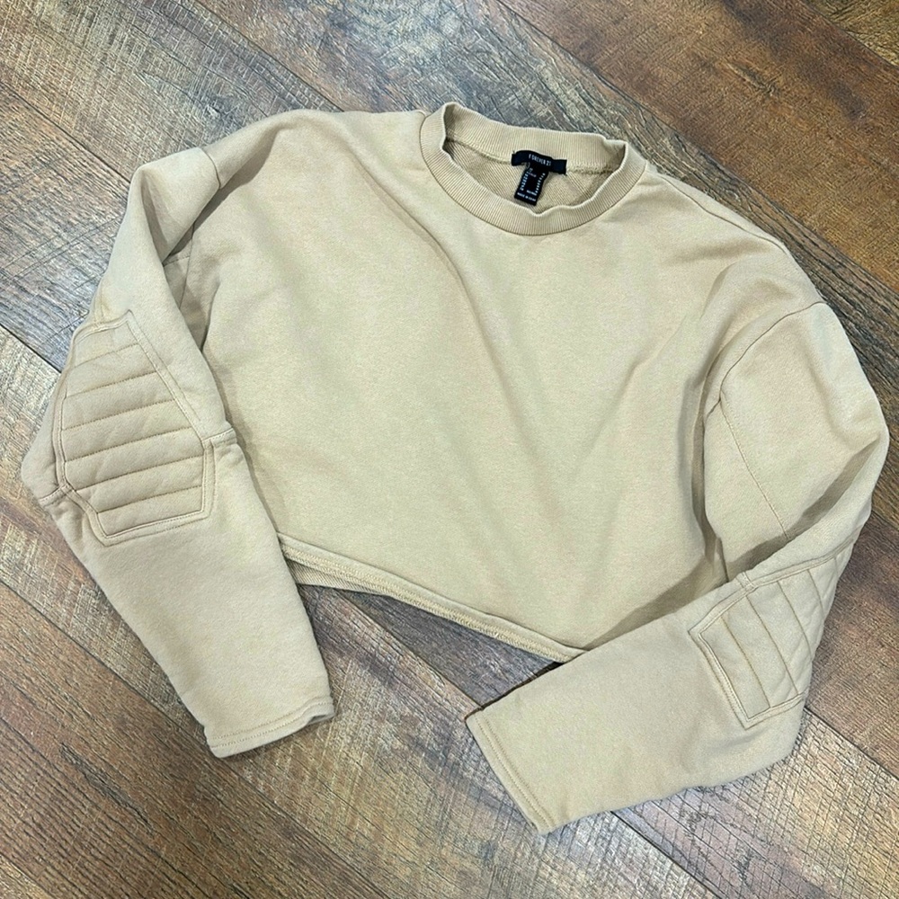 Forever 21 Cropped Sweatshirt - Medium